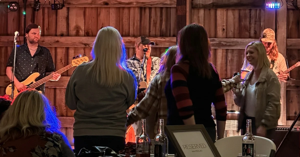 Bourbon & Barrels at Pepper's Ridge Winery